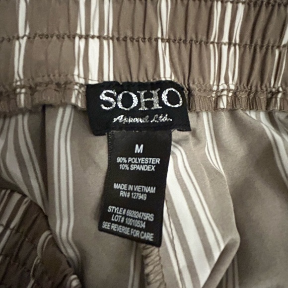 Soho Taupe and White Striped Apparel - Picture 4 of 4